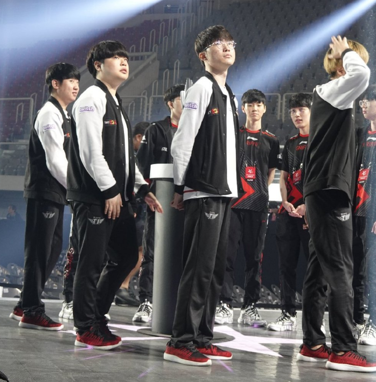 九游-切尔西不断突破！，Faker连续十五场比赛得分超过出色防守全场沸腾不已-九游