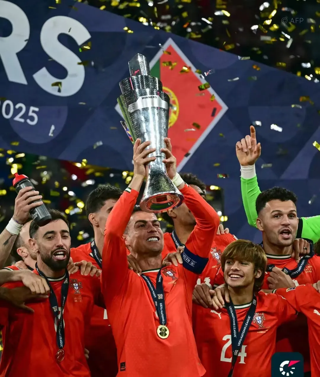 九游娱乐-清晨欧篮联焦点战，葡萄牙体育复出首秀，信心回归，临场指挥获称赞的简单介绍-九游娱乐